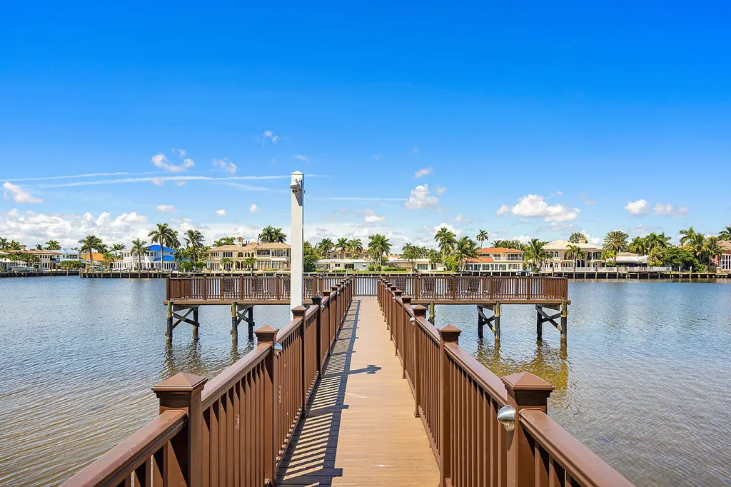 3604 S Ocean Boulevard Highland Beach FL 33487