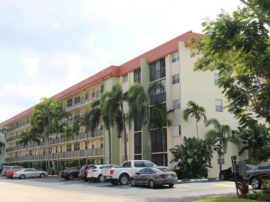 5300 NE 24th Terrace Fort Lauderdale FL 33308