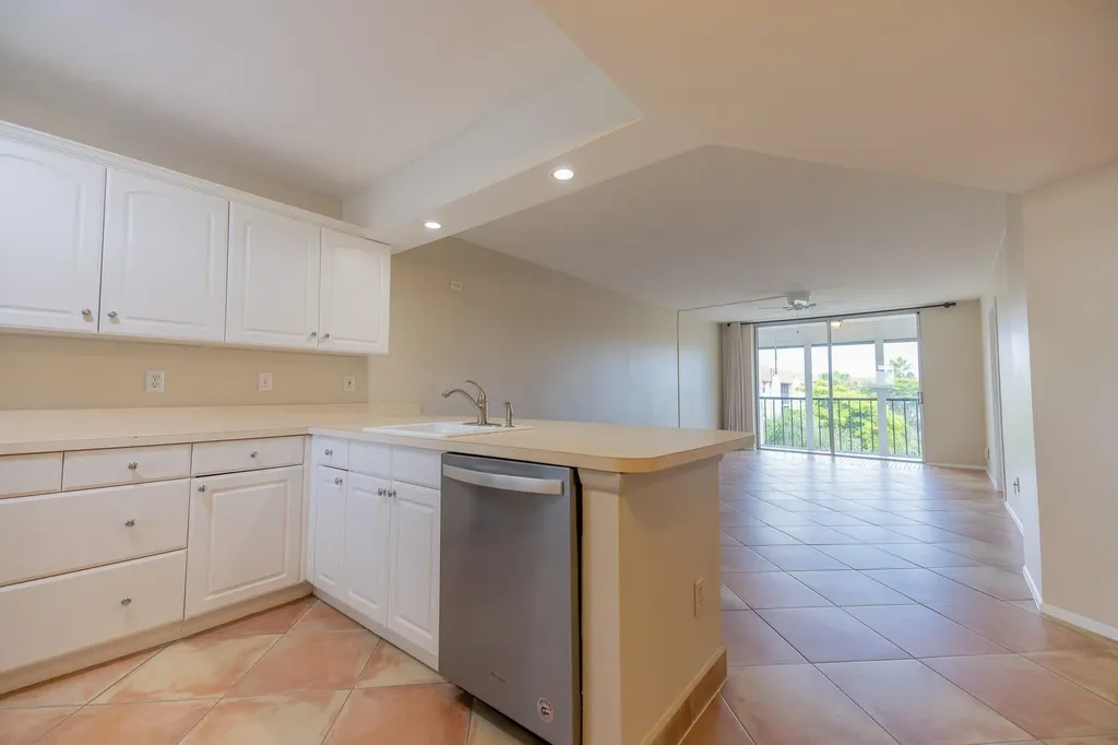 5300 NE 24th Terrace Fort Lauderdale FL 33308