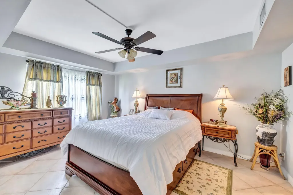 305 Congressional Way Deerfield Beach FL 33442