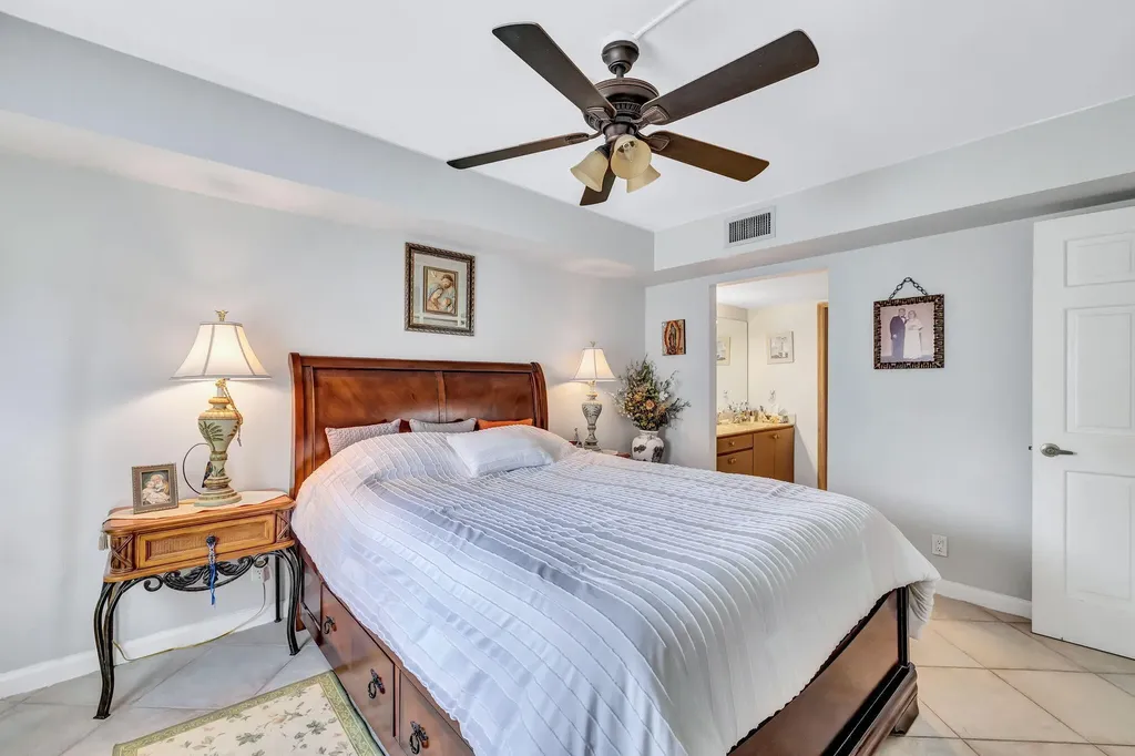 305 Congressional Way Deerfield Beach FL 33442