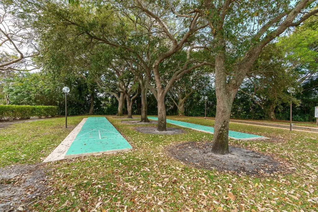 305 Congressional Way Deerfield Beach FL 33442