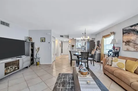 305 Congressional Way Deerfield Beach FL 33442