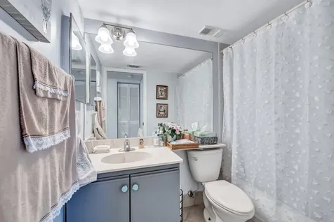 305 Congressional Way Deerfield Beach FL 33442