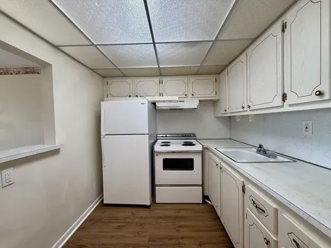 32 Kingswood B West Palm Beach FL 33417