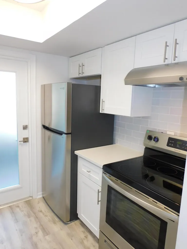 640 SE 2nd Avenue Boynton Beach FL 33435