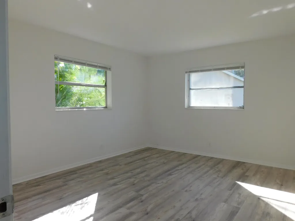 640 SE 2nd Avenue Boynton Beach FL 33435