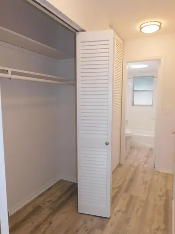 640 SE 2nd Avenue Boynton Beach FL 33435