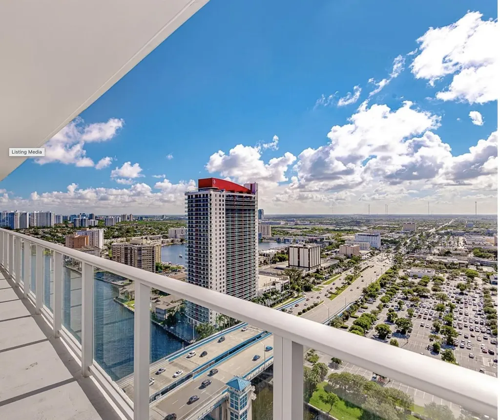 4010 S Ocean Drive Hollywood FL 33019