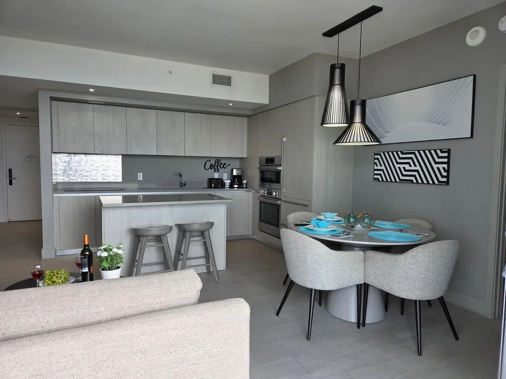 4010 S Ocean Drive Hollywood FL 33019