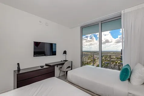 4010 S Ocean Drive Hollywood FL 33019