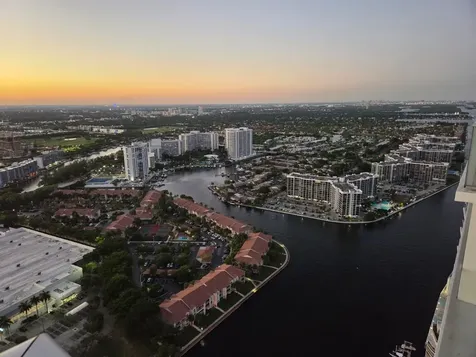 4010 S Ocean Drive Hollywood FL 33019