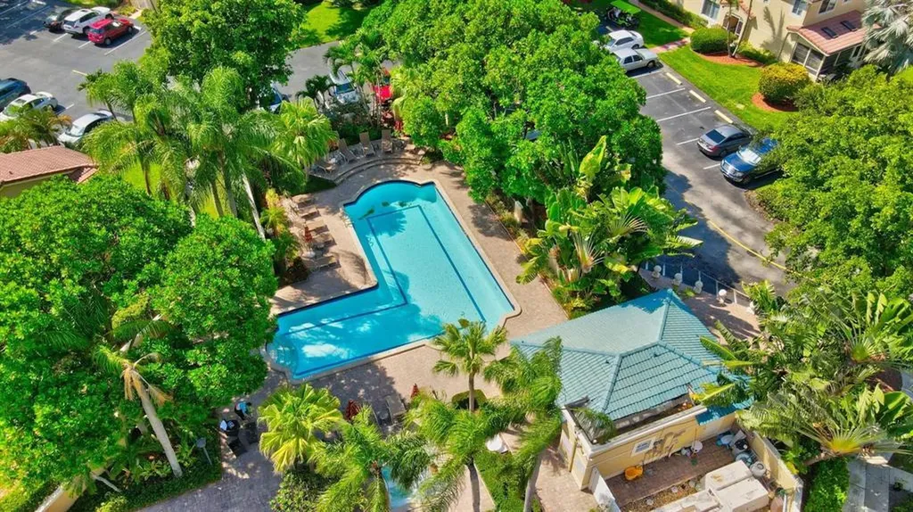 3477 Deer Creek Palladian Circle Deerfield Beach FL 33442