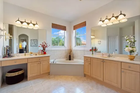3144 SW 154th Place Miami FL 33185