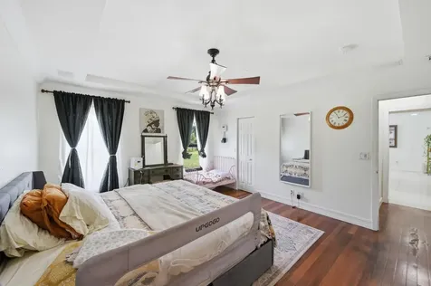 11823 N 67th Place Place N The Acreage FL 33412