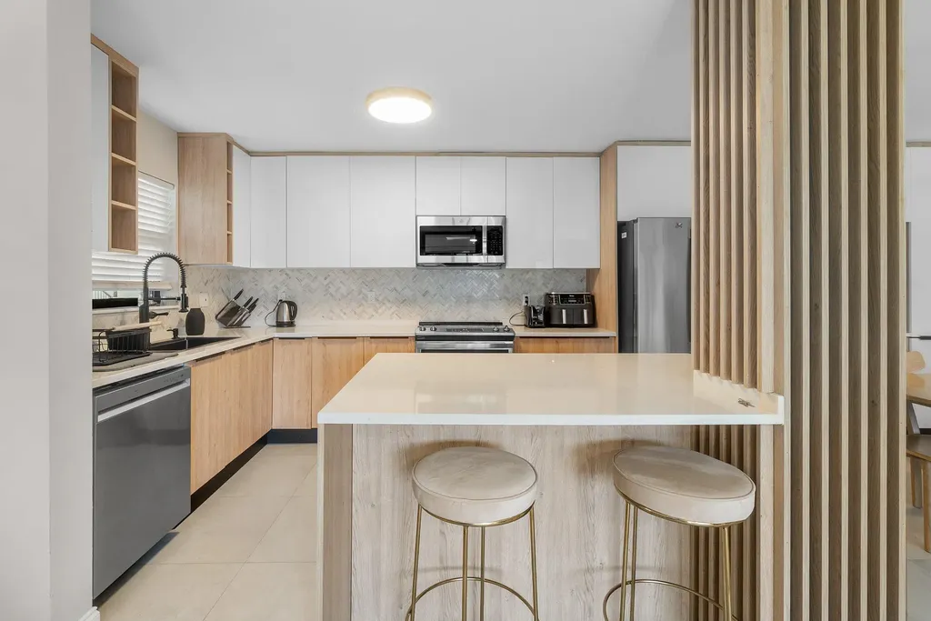 516 Osprey Drive Delray Beach FL 33444