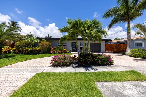 5041 NE 24th Avenue Lighthouse Point FL 33064