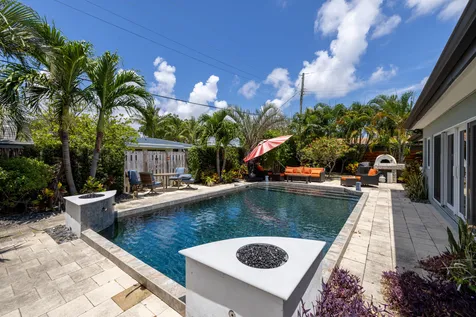 5041 NE 24th Avenue Lighthouse Point FL 33064
