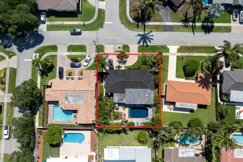 5041 NE 24th Avenue Lighthouse Point FL 33064