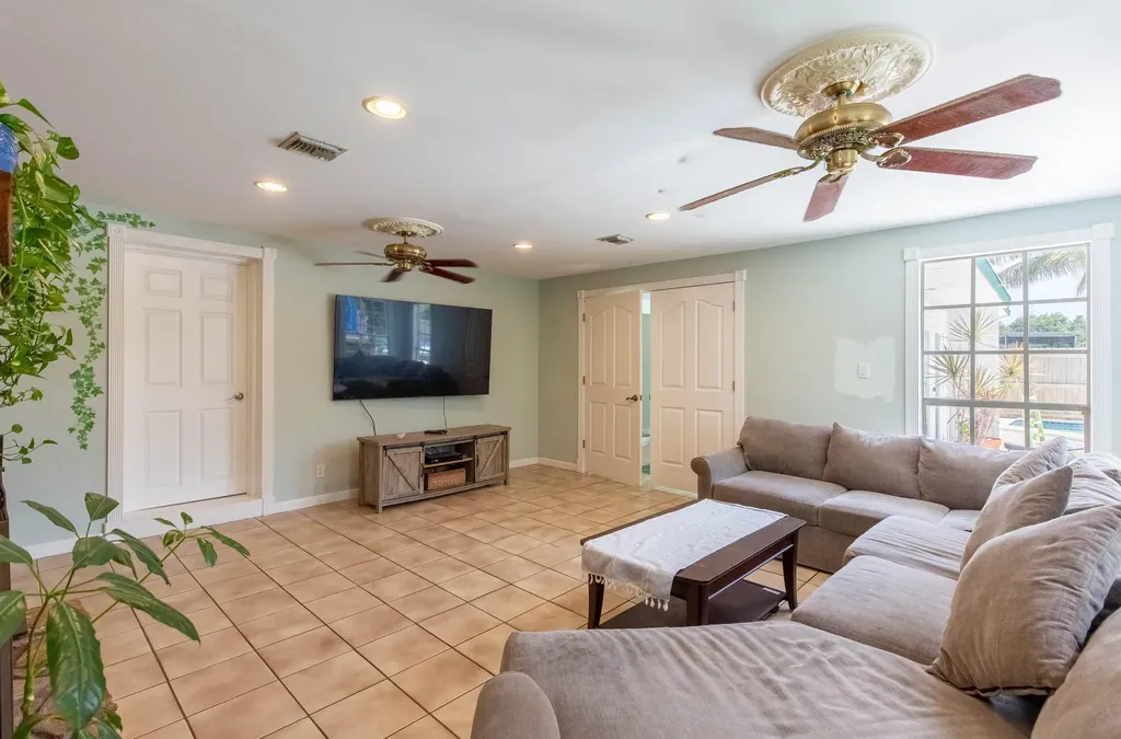 12069 Easterly Avenue Palm Beach Gardens FL 33410