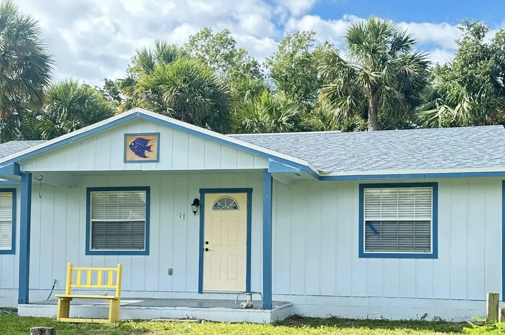 117 Yacht View Lane Fort Pierce FL 34946