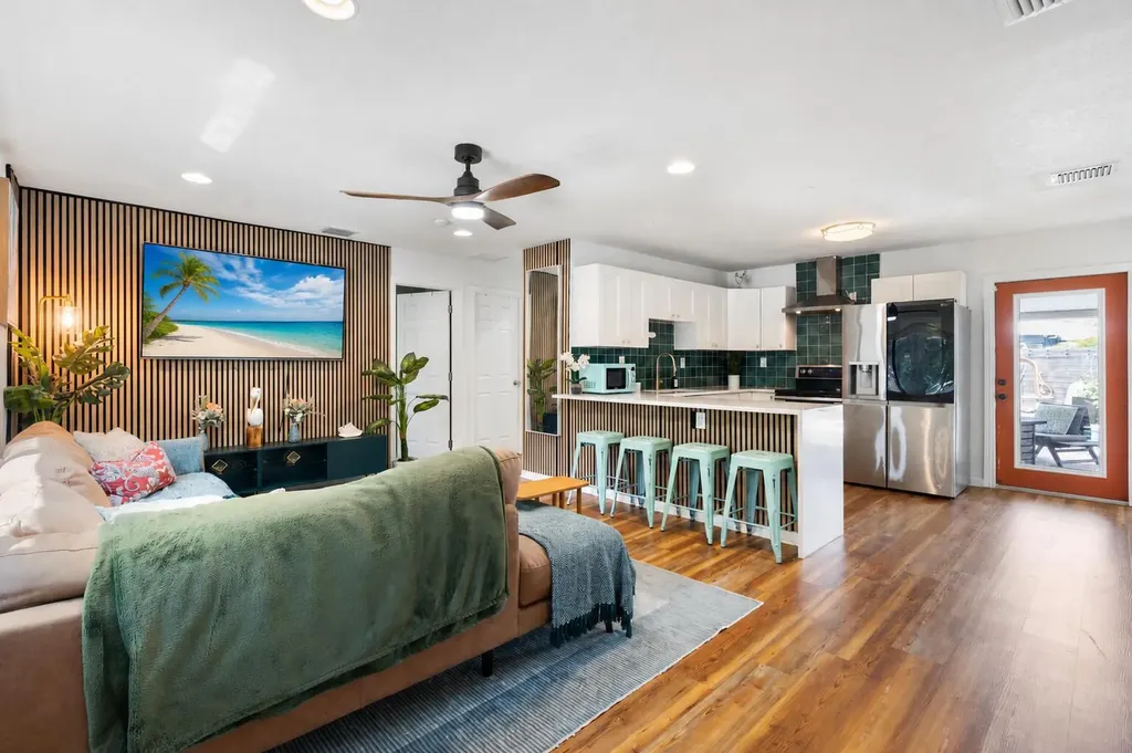 2417 NE 13th Terrace Pompano Beach FL 33064
