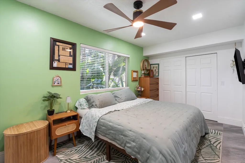 2417 NE 13th Terrace Pompano Beach FL 33064