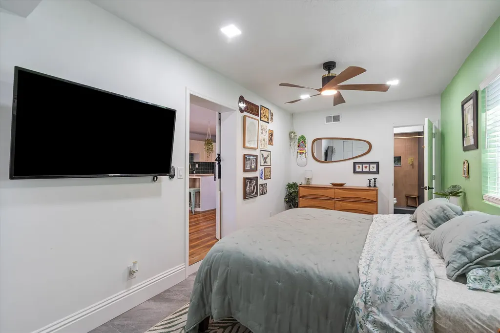 2417 NE 13th Terrace Pompano Beach FL 33064