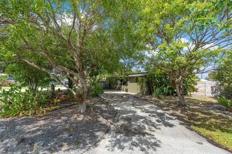 2417 NE 13th Terrace Pompano Beach FL 33064