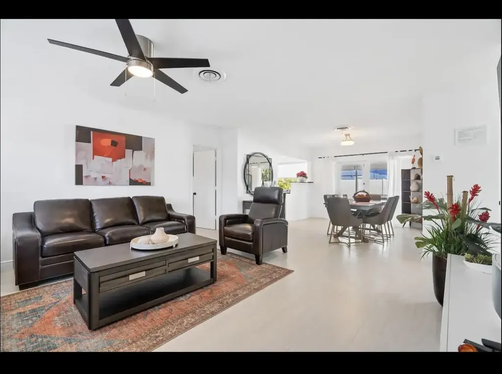 5040 NE 22nd Avenue Lighthouse Point FL 33064