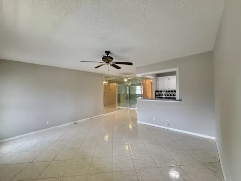 134 Sussex G West Palm Beach FL 33417