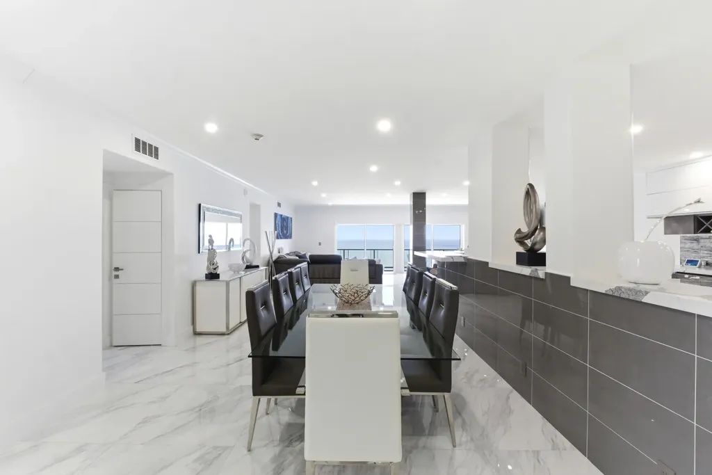 1500 S Ocean Boulevard Lauderdale By The Sea FL 33062
