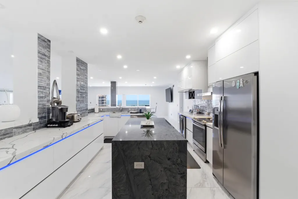 1500 S Ocean Boulevard Lauderdale By The Sea FL 33062