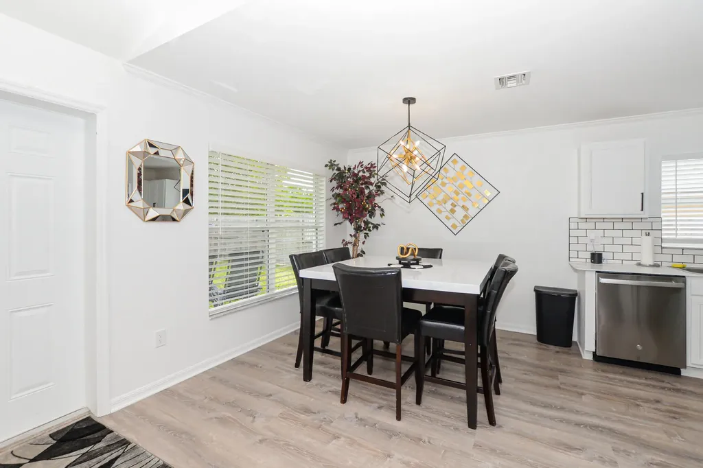 1225 SW Hunnicut Avenue Port St Lucie FL 34953