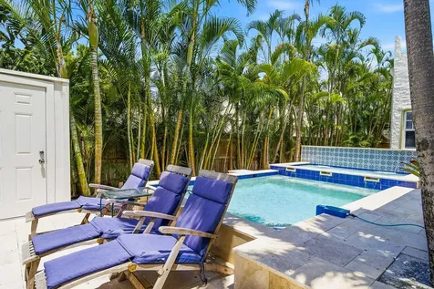 810 Avon Road West Palm Beach FL 33401