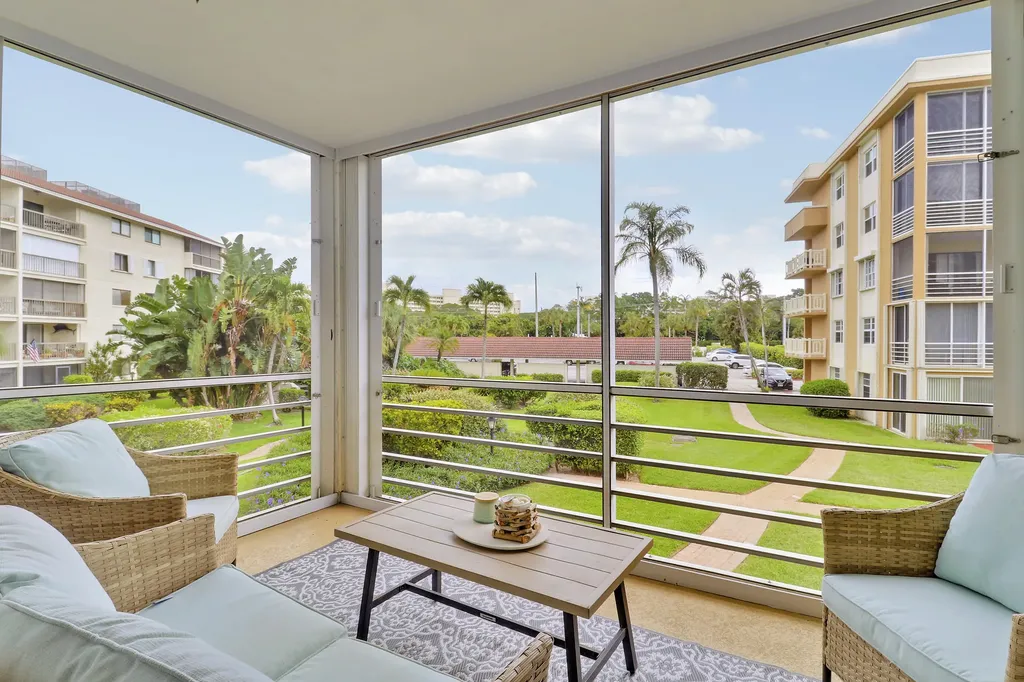 308 Golfview Road North Palm Beach FL 33408