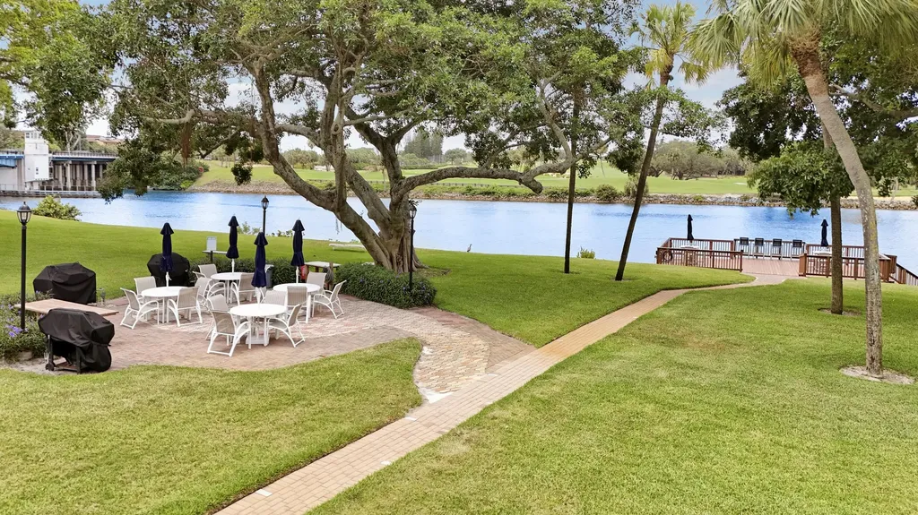 308 Golfview Road North Palm Beach FL 33408