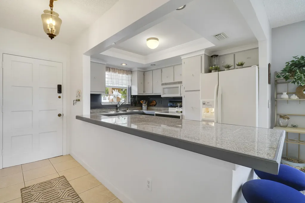 308 Golfview Road North Palm Beach FL 33408