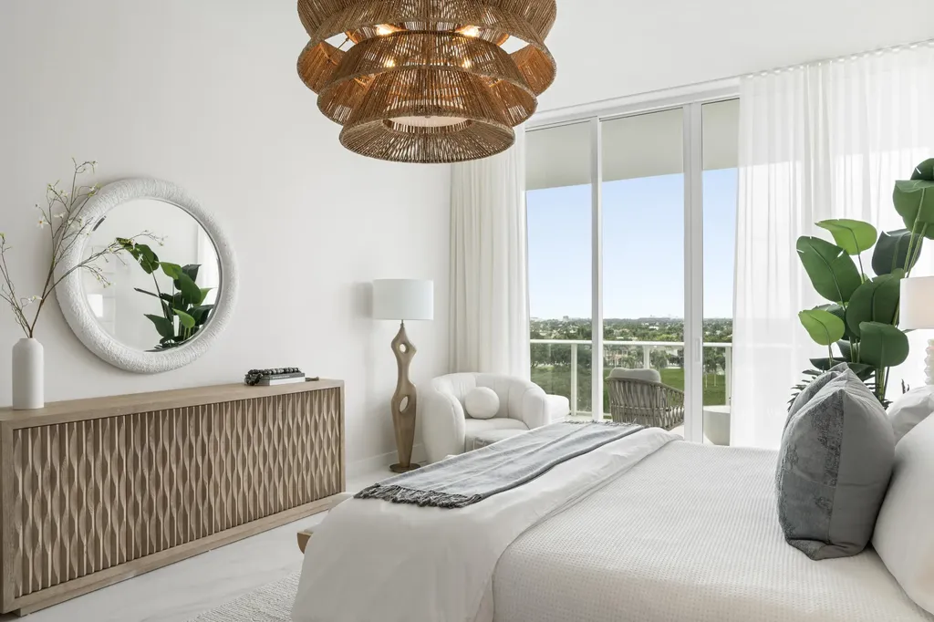 220 SE Mizner Boulevard Boca Raton FL 33432