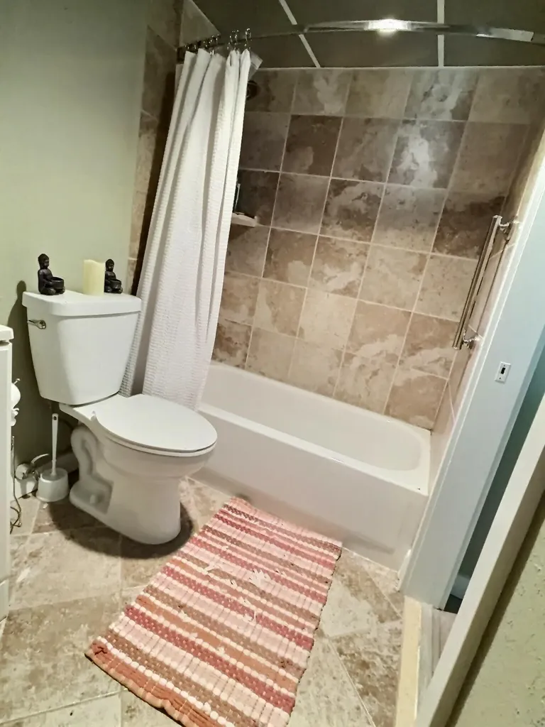199 Burgundy E Delray Beach FL 33484