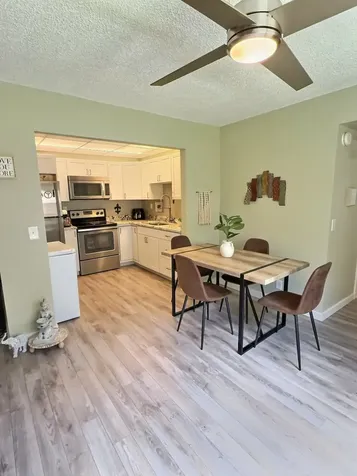 199 Burgundy E Delray Beach FL 33484