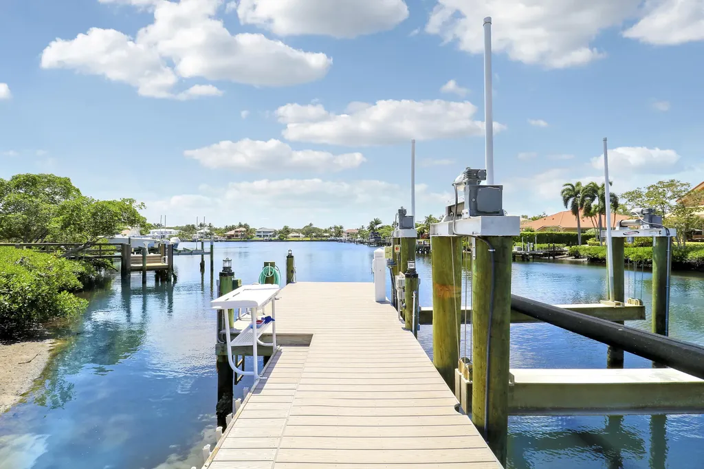 18808 SE Windward Island Lane Jupiter FL 33458
