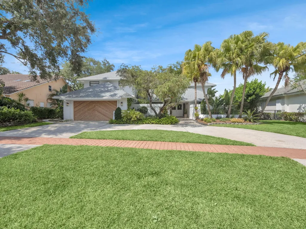 12706 Headwater Circle Wellington FL 33414