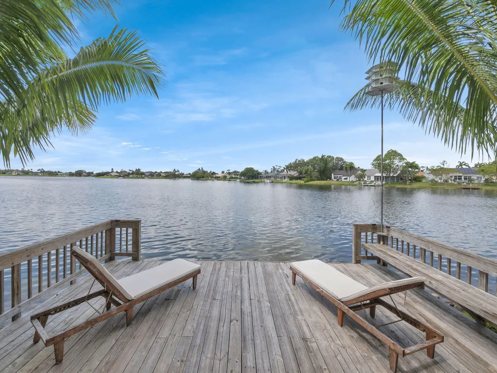 12706 Headwater Circle Wellington FL 33414