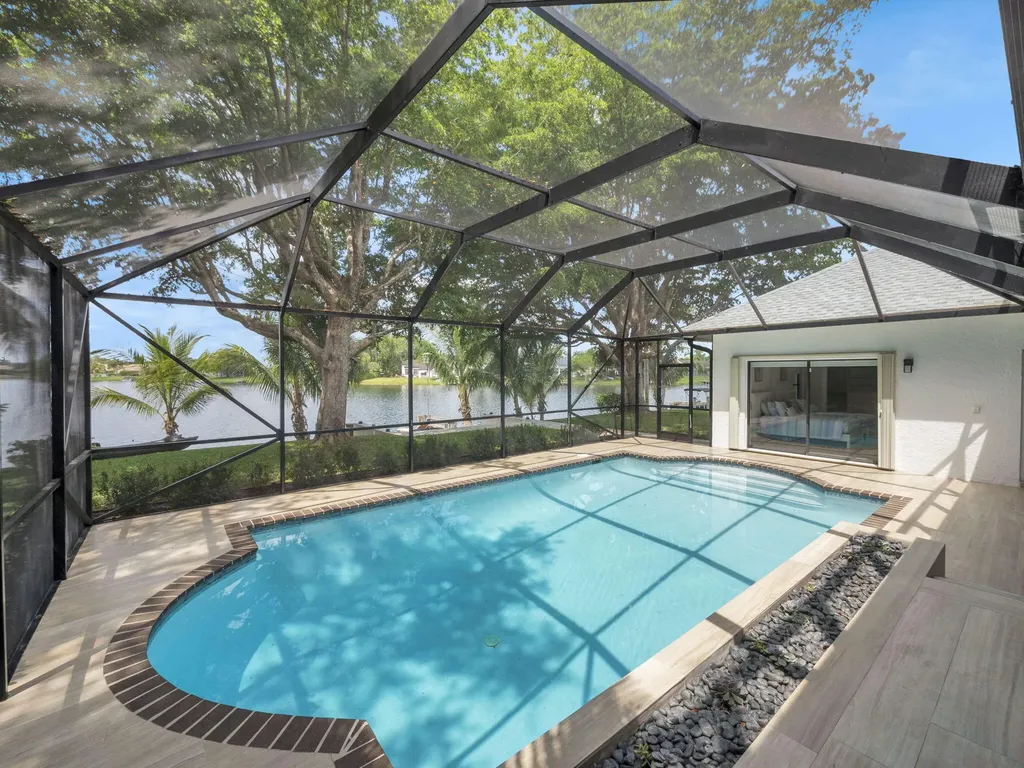 12706 Headwater Circle Wellington FL 33414