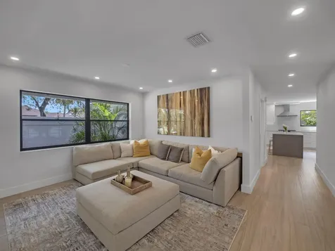12706 Headwater Circle Wellington FL 33414