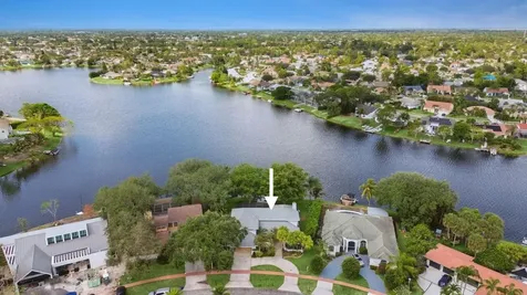 12706 Headwater Circle Wellington FL 33414