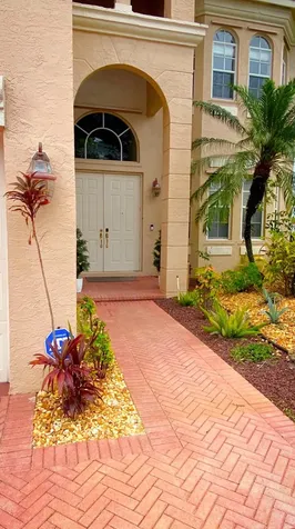6489 Marbletree Lane Lake Worth FL 33467
