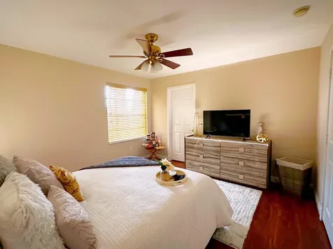 6489 Marbletree Lane Lake Worth FL 33467