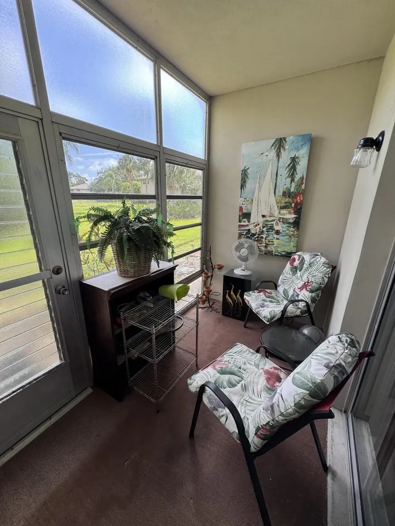 33 Lake Vista Trail Port St Lucie FL 34952